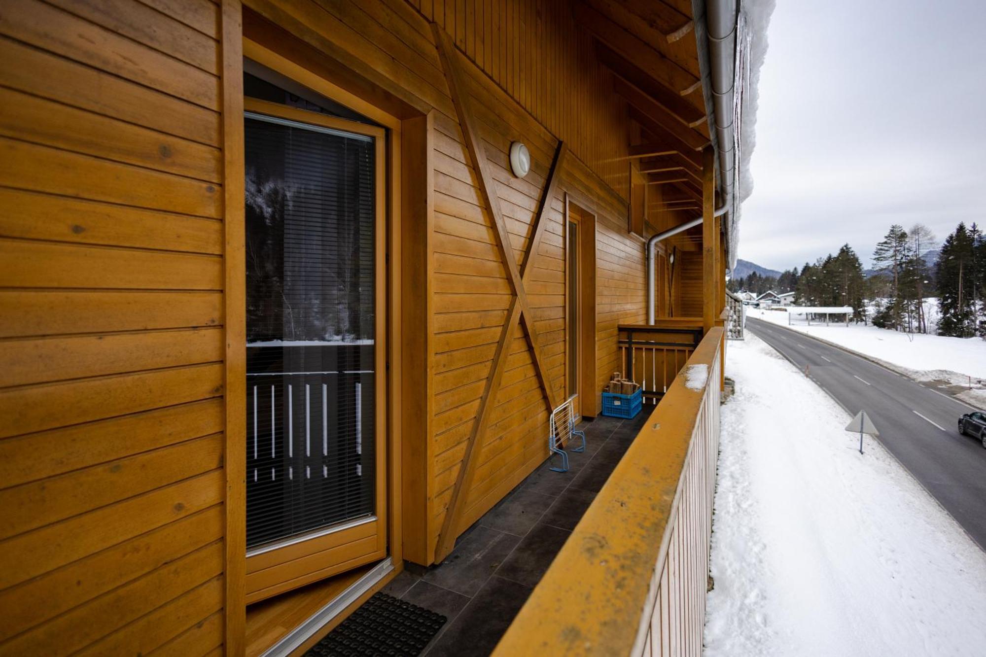 Waterfall Apartment - Cozy Mountain Retreat Kranjska Gora Zewnętrze zdjęcie